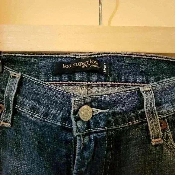 18. 524 jeans  Too superlow by Levi's  medium  wash denim size 9 - Picture 5 of 8